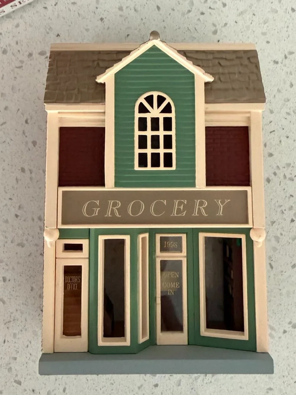 Hallmark Ornament Nostalgic Houses and Shops Grocery Store #15